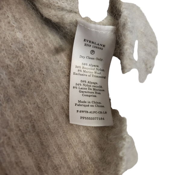 Everlane The Alpaca Crew Sweater in Almond Merino Wool Alpaca Blend Medium - Picture 5 of 6
